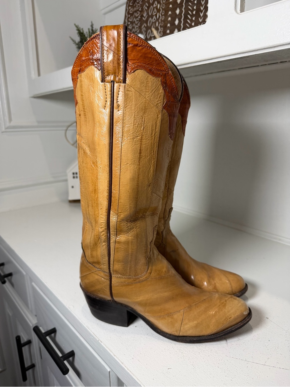 Vintage Justin Eel Skin Cowboy Boots Women's 6B Made in USA Tan Exotic Leather - Picture 5 of 10
